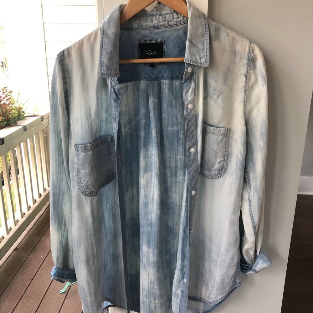 Rails Chambray Denim Button Down Shirt Size Small - image 2